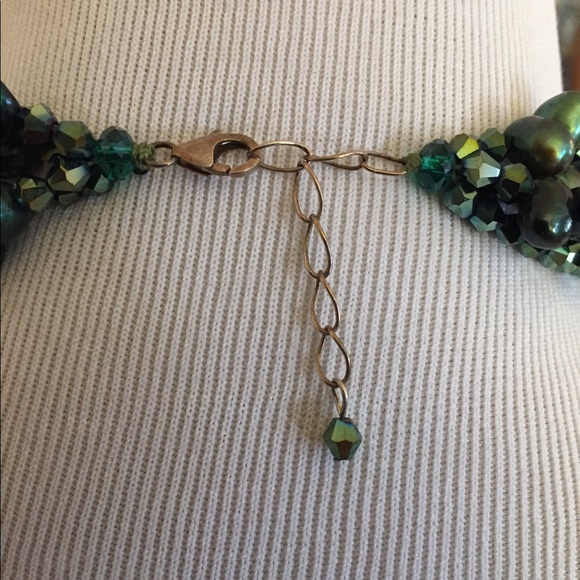 Stunning Emerald Green Four Strand Necklace - Picture 6 of 6